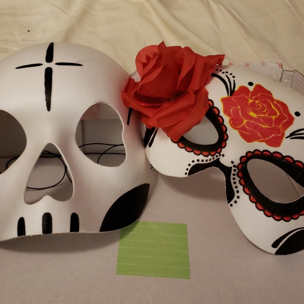 Mardigra his & her masks